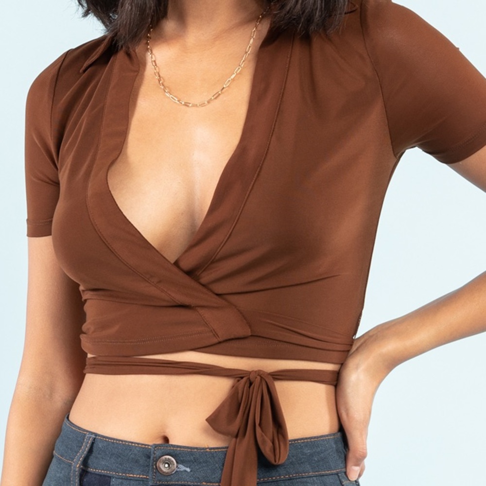 Brown collared tie top